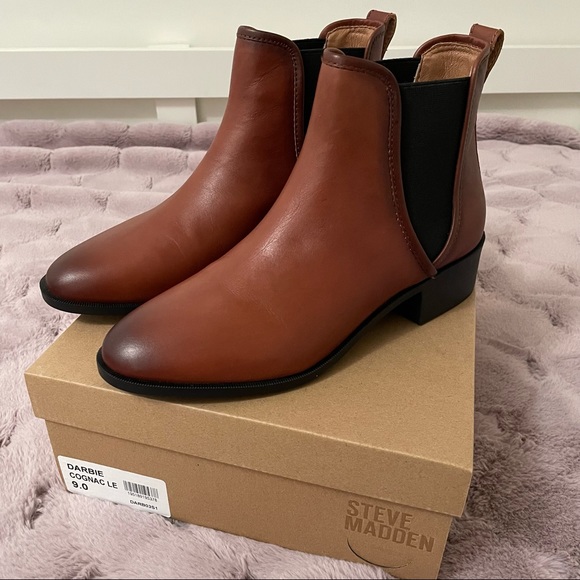 Steve Madden Shoes - Steve Madden Leather Ankle Boots